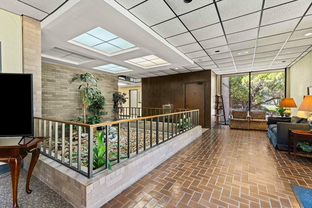 6 Professional Park Drive