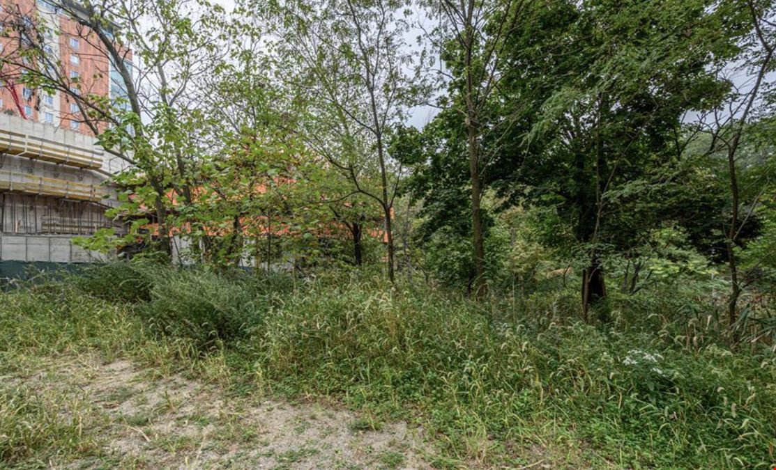 Luxury Duplex As-of-Right Development Site in Fort Lee