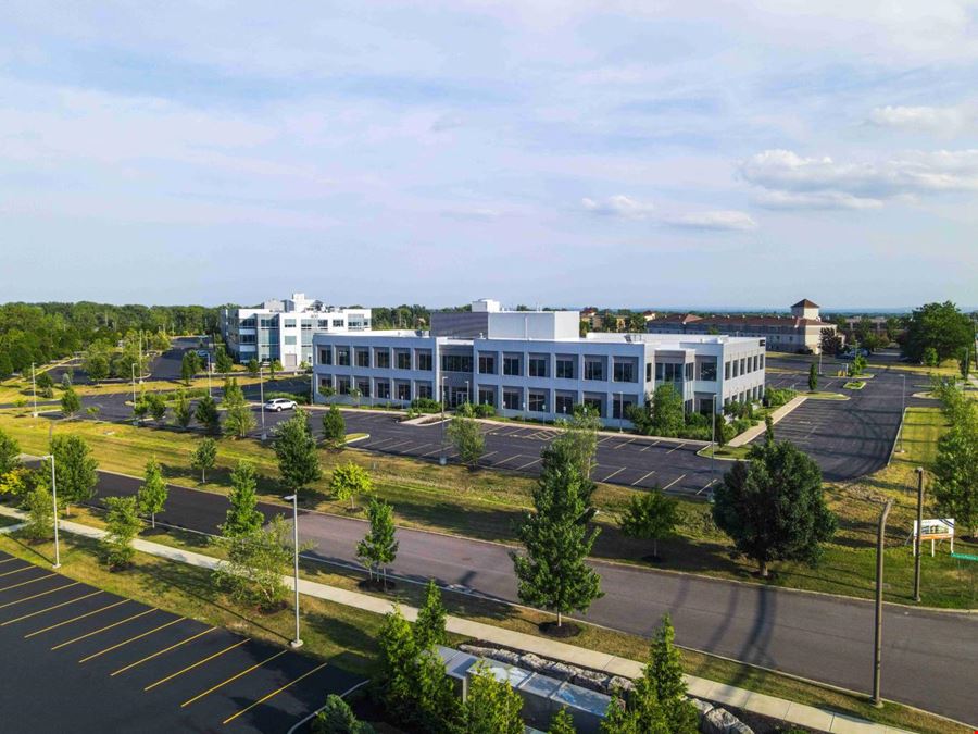 600 Airborne Parkway