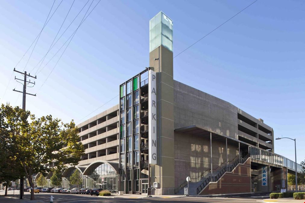 Jack London Square - 255 Second