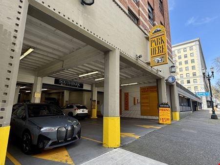 Preview of Retail space for Rent at 932 SW Taylor Street