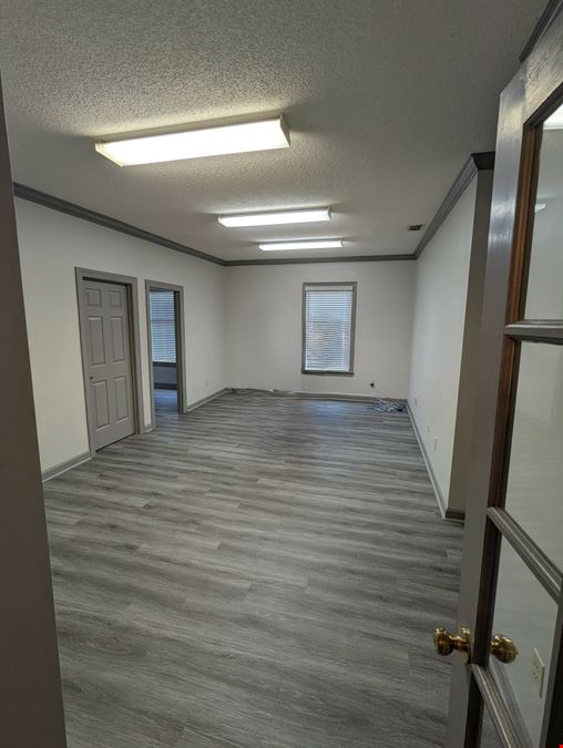 1003 HAY ST