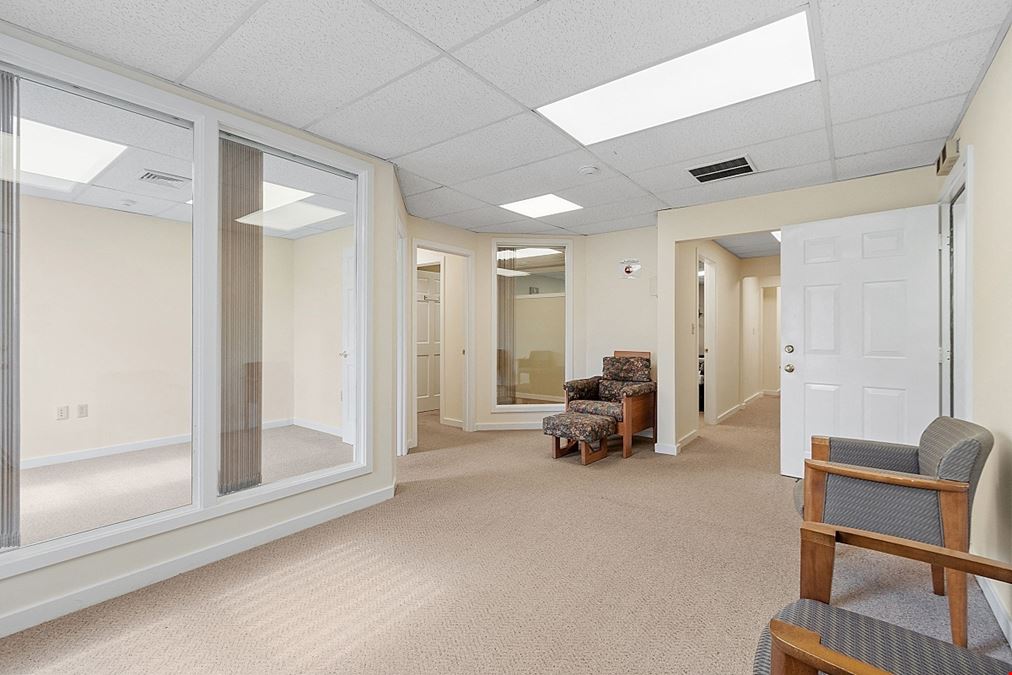 233 Ayer Rd