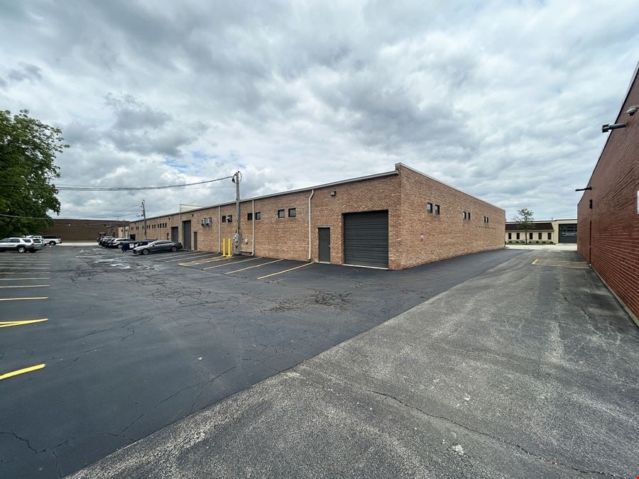 76 N Lively Blvd.
