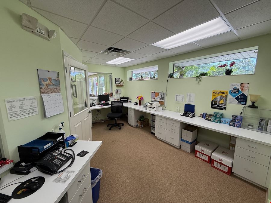 Medical Office 0.5 Miles from Sarasota Memorial Hospital
