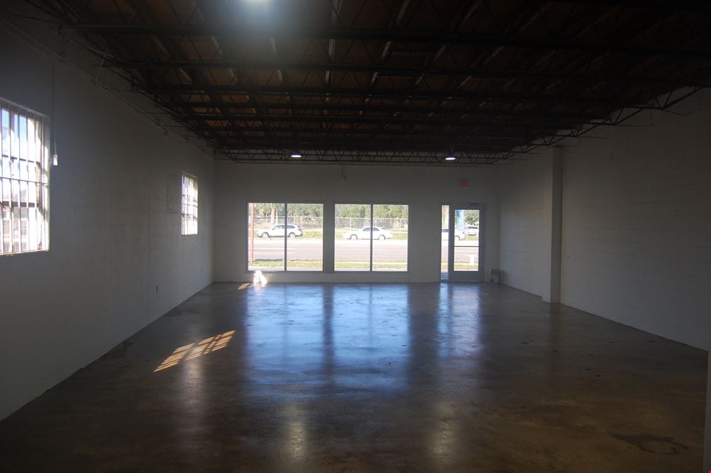 13066 W. Colonial Drive