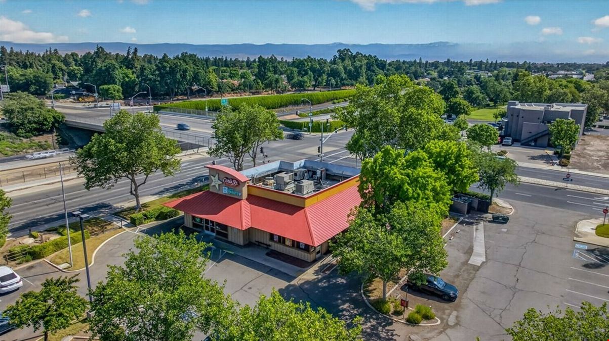 Freestanding Drive-Thru Restaurant Building in Visalia, CA