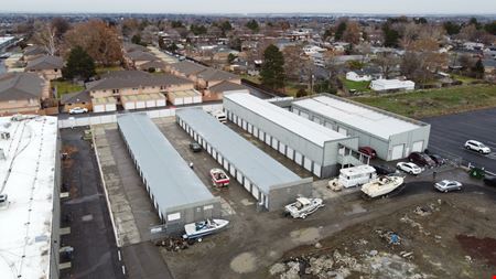 Preview of Industrial space for Sale at 3060 W Clearwater Ave