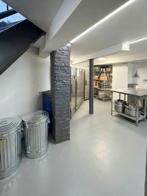 800 SF | 902 Broadway | One-Story Vented Retail Building in Bushwick for Lease