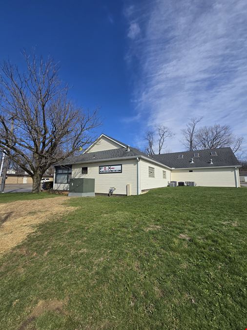 1471 Main Street