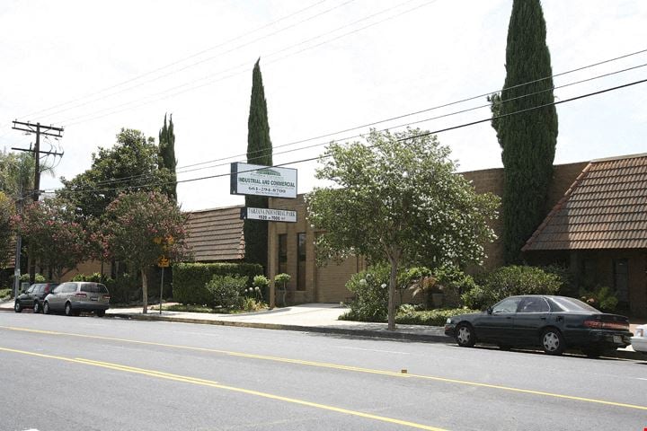 Tarzana Industrial Park