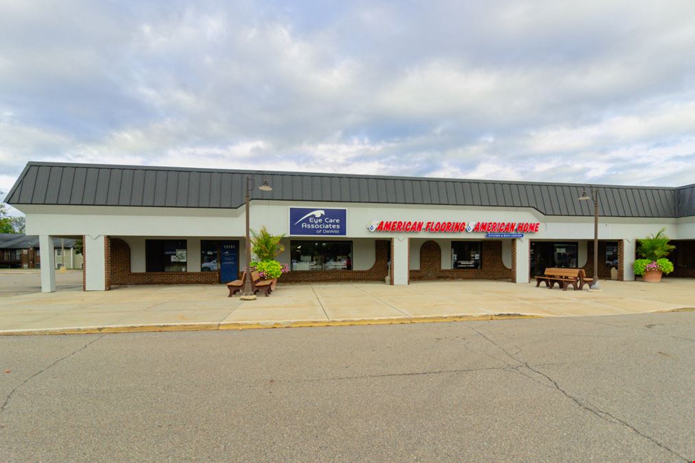 DeWitt Shopping Center