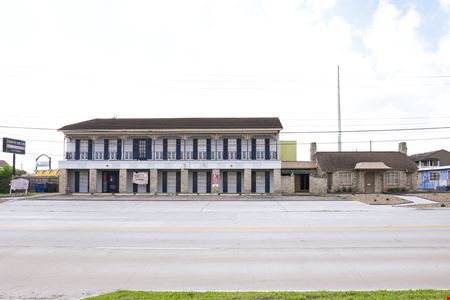 Preview of Retail space for Sale at 517, 519 & 525 Everhart Rd., and 4212 Avalon