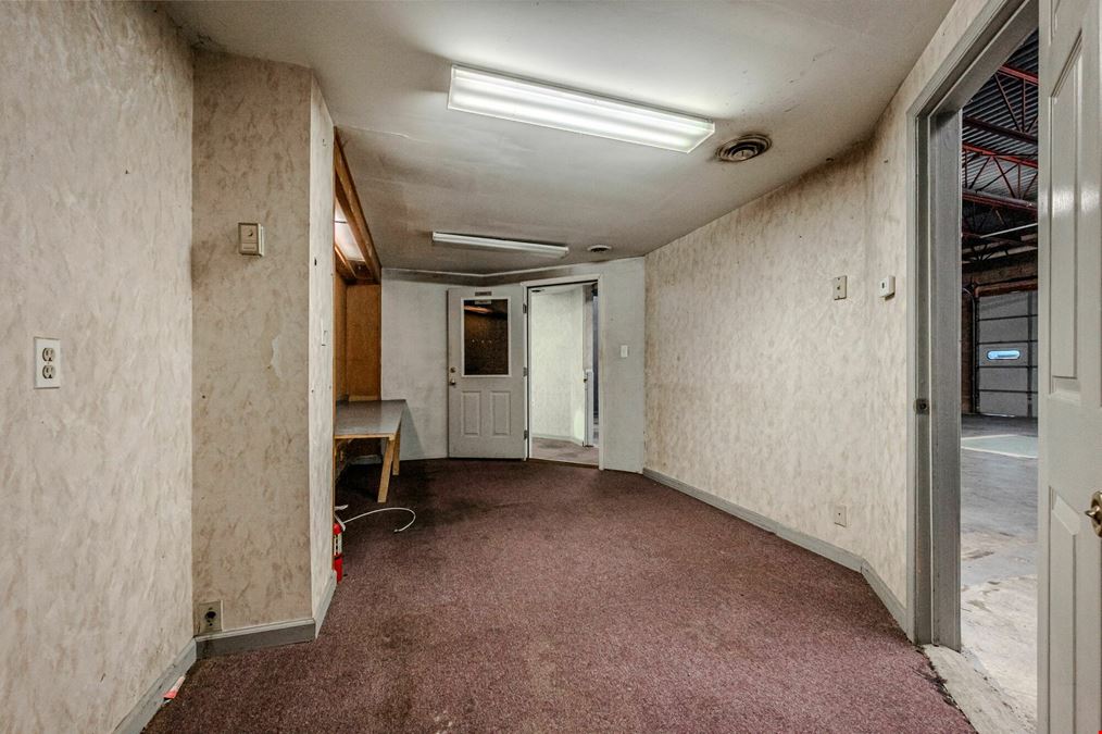 22 Parkway Circle
