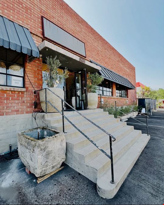 3334 La Cienega Pl