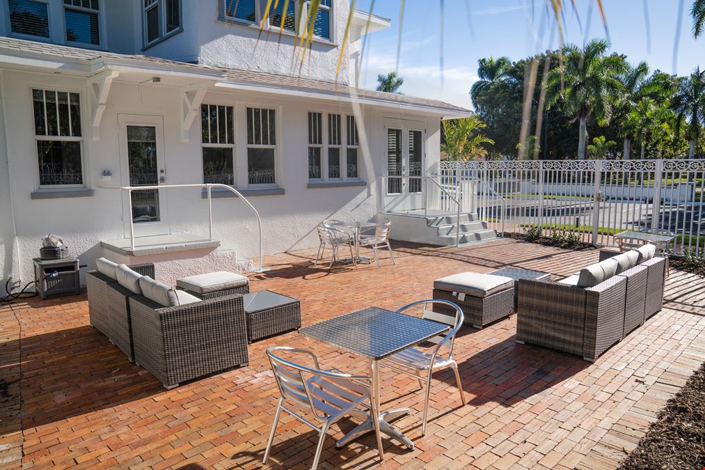 Premier Downtown Fort Myers Office Suites