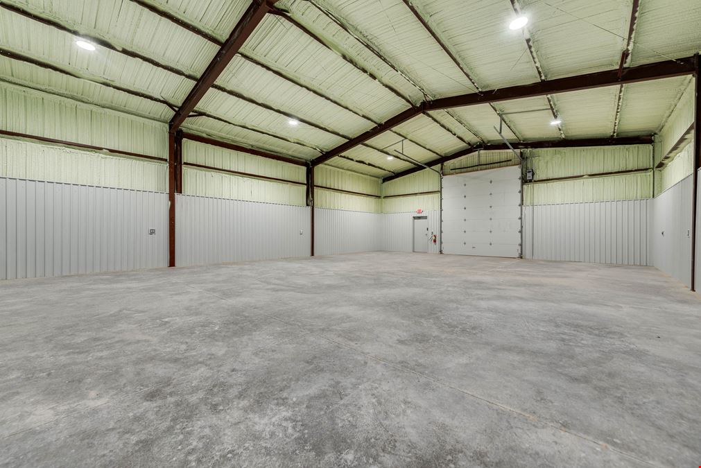 Office/Warehouse & Shop on FM 1788