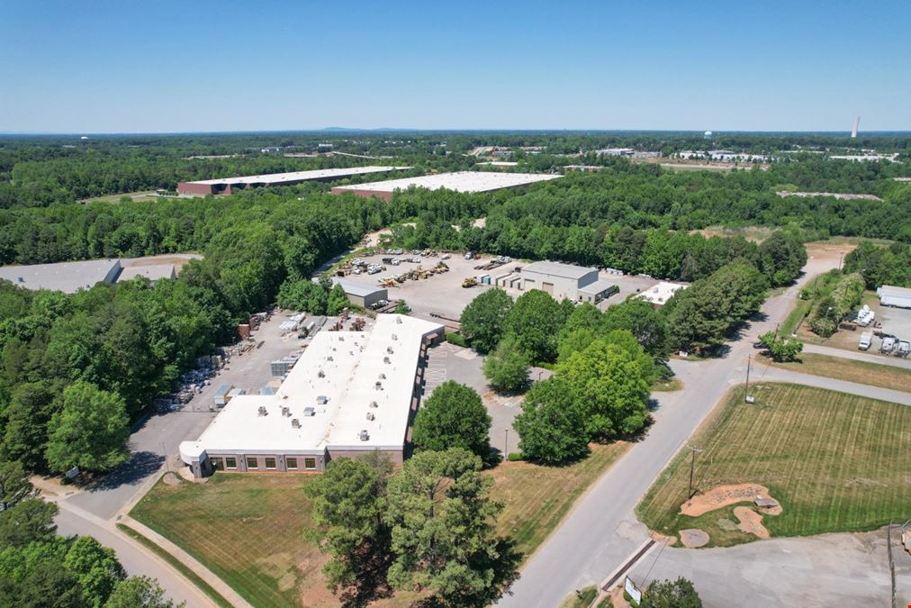 Warehouse & Flex Space with Outdoor Storage Available