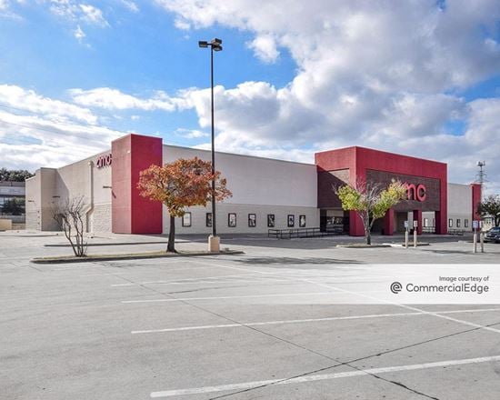 Preview of Retail space for Rent at 6223 Oakmont