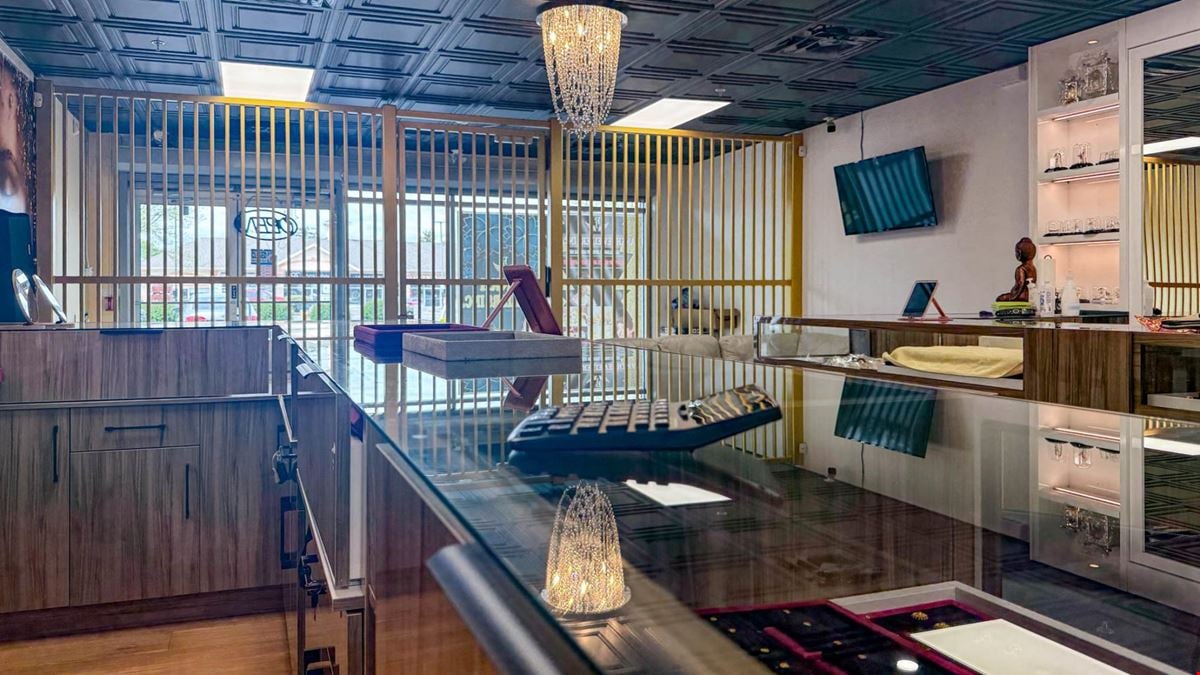 In-Line commercial unit available at SoHo Kelowna.