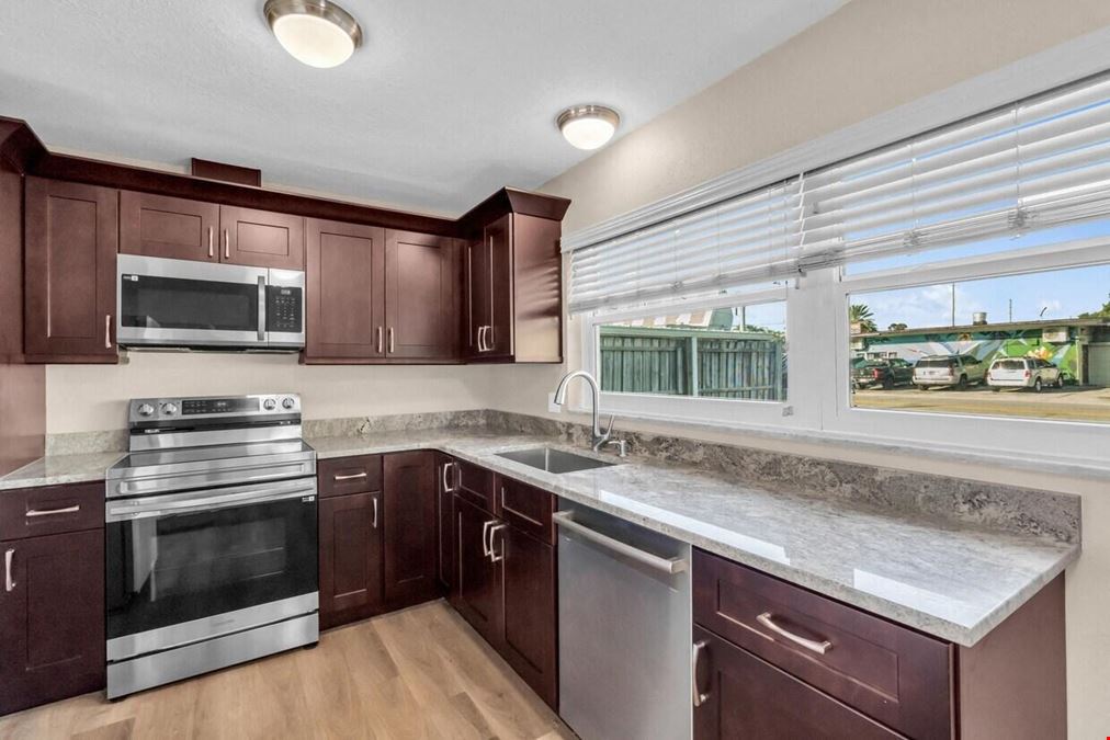 800 Pasadena Ave S