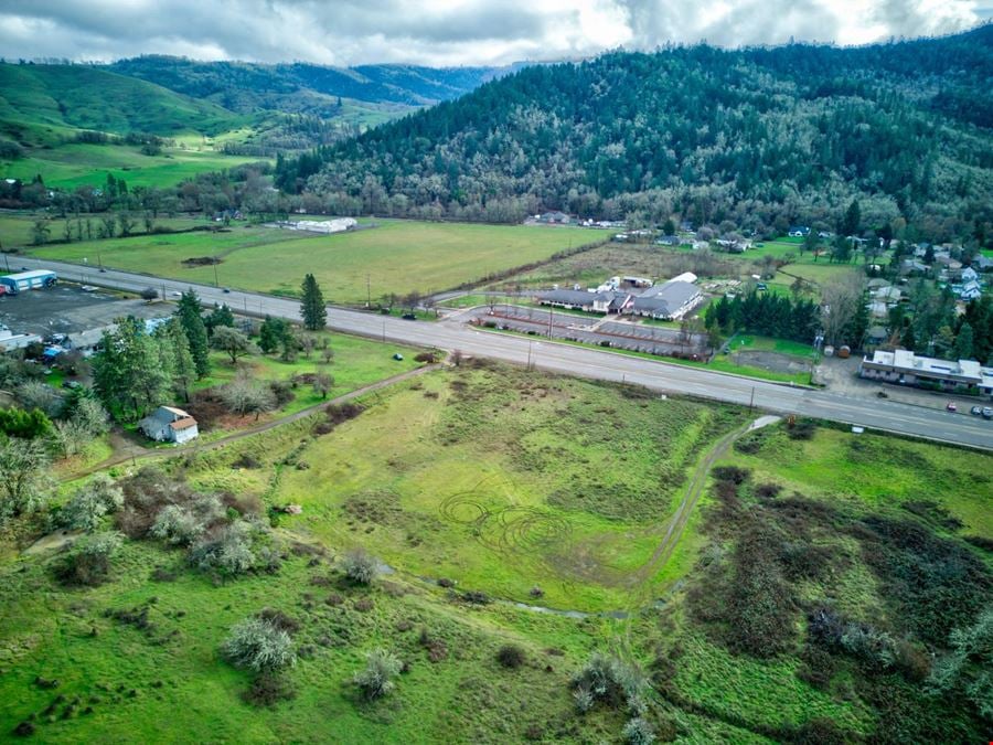 3110 NE Diamond Lake Blvd Roseburg, OR 97470