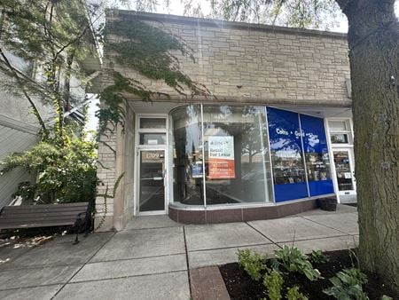 Preview of Retail space for Rent at 1709 Glenview Rd