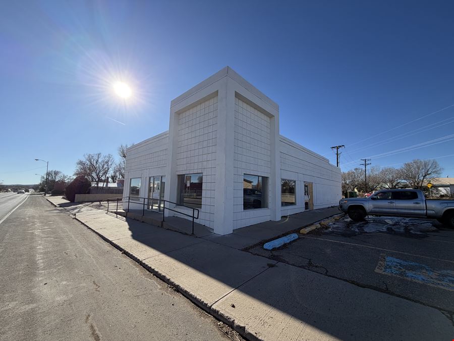 Drive-Thru Restaurant in Las Vegas, New Mexico