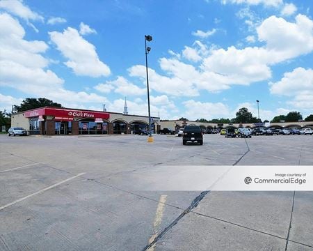 Preview of Retail space for Rent at 6300 Samuell Blvd