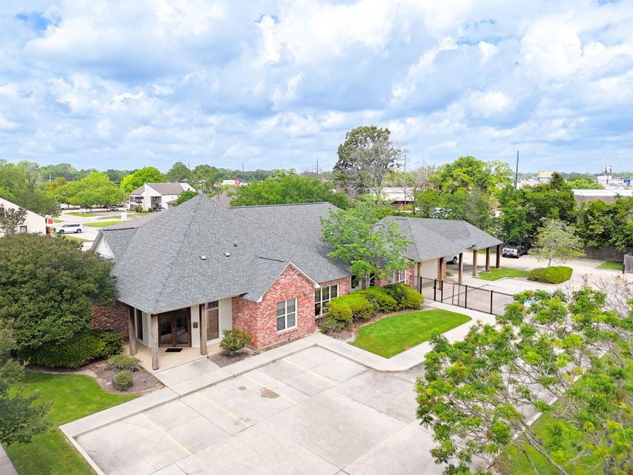 Standalone Office with Gated Parking off Drusilla