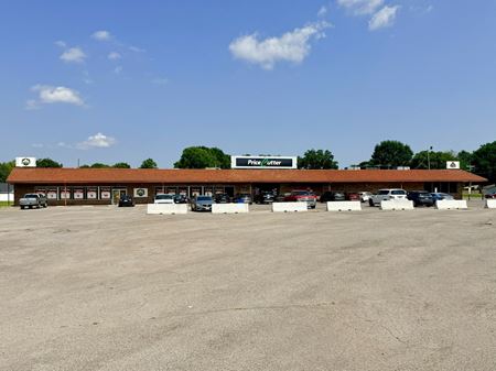 Preview of Retail space for Sale at 1 Villa Shopping Ctr