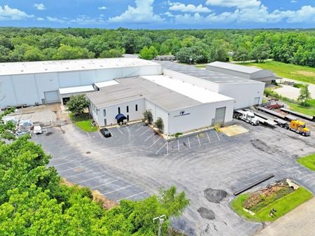 Preview of commercial space at 5890 I-10 Industrial Parkway South