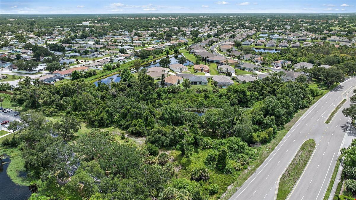 Woodmere Park Vacant Land