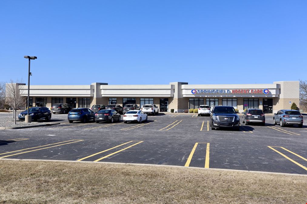 FOR LEASE: 3,000 SF Cardinal Square Professional Office Suite