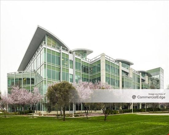 Preview of Office space for Rent at 2000 Seaport Blvd