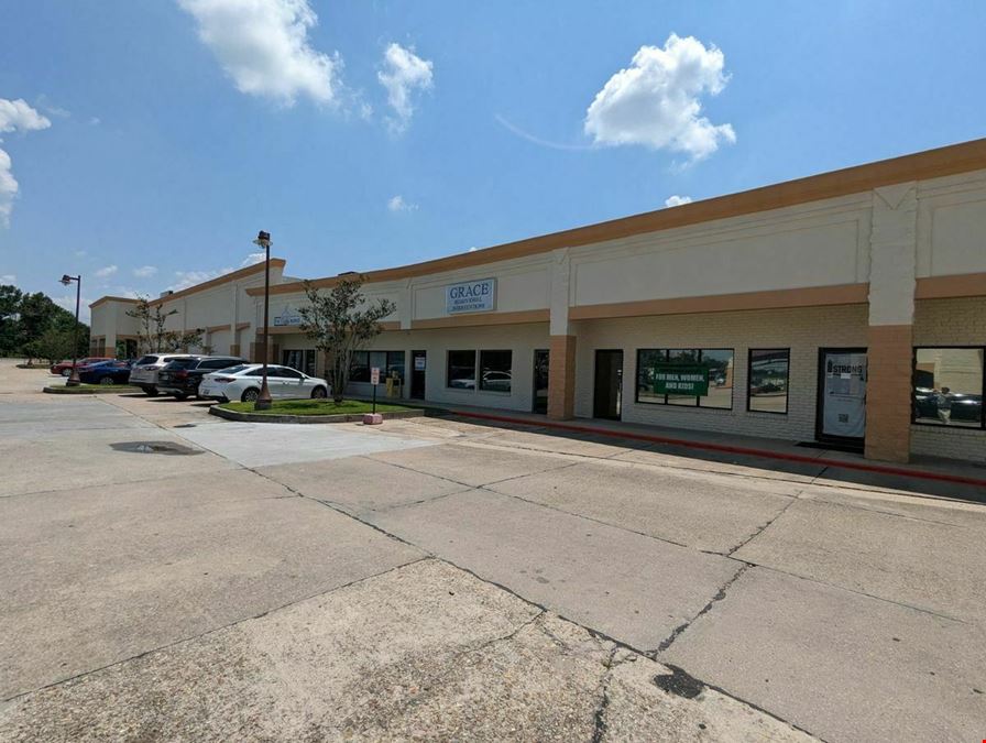 N Lafourche Plaza Retail/Office Space for Lease