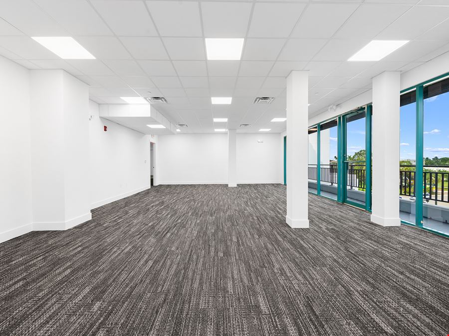 490 E Palmetto Park Rd