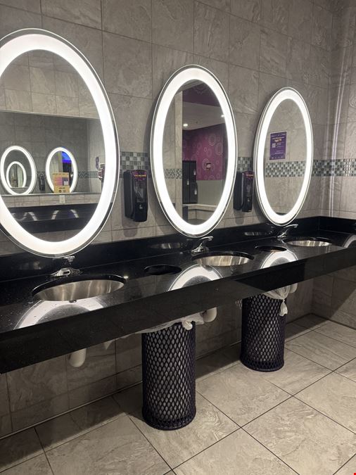 Planet Fitness - 7528 S Anthony Blvd
