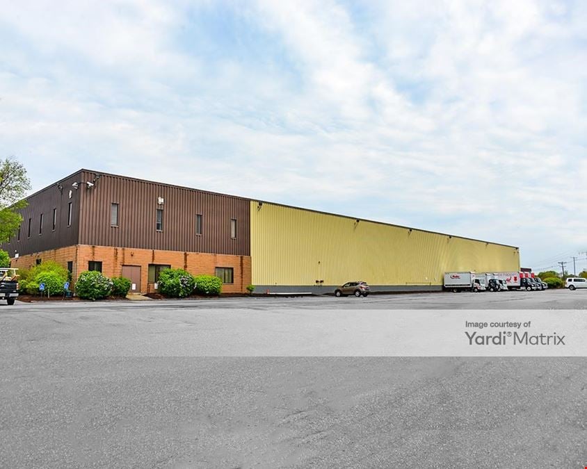 74-110 Commerce Way