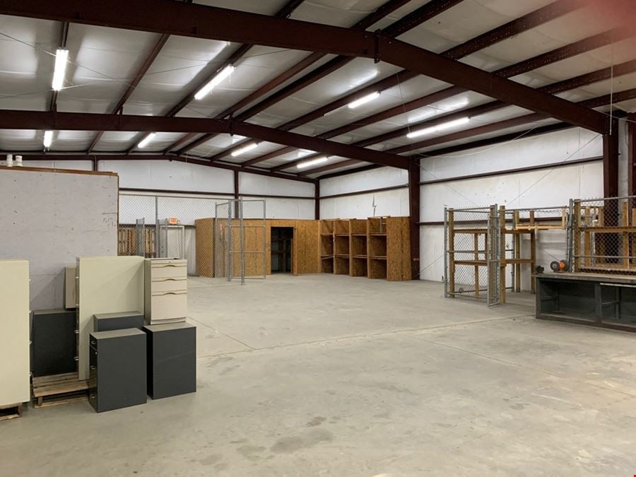 7,500 sq. ft. Free Standing Office/Warehouse