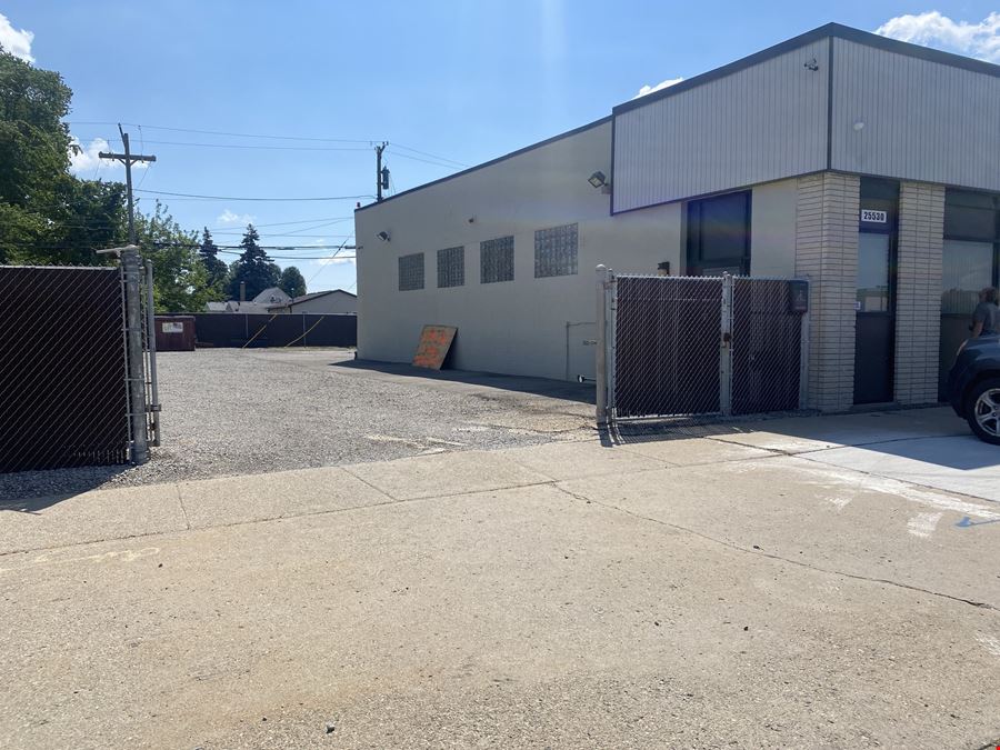 25530 Schoenherr Rd