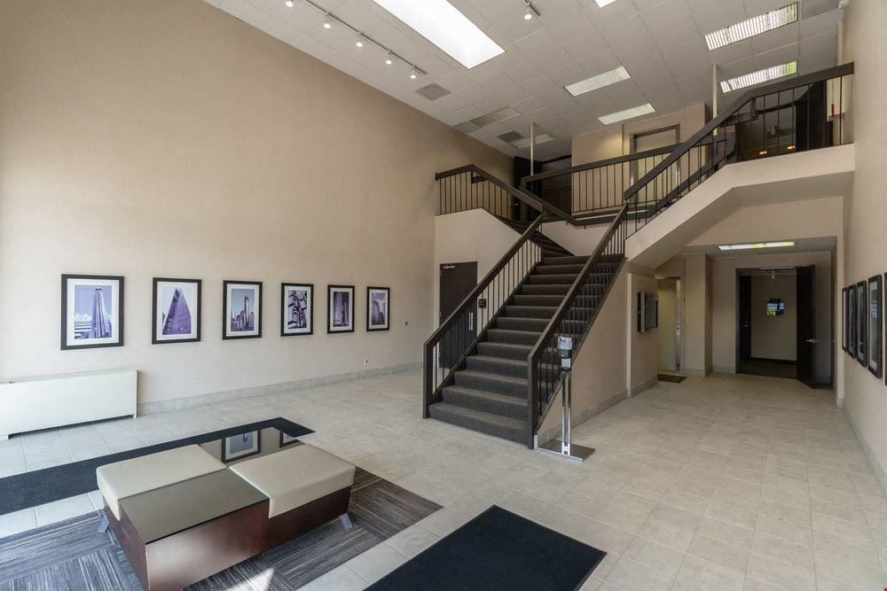 Woodcreek Office Center
