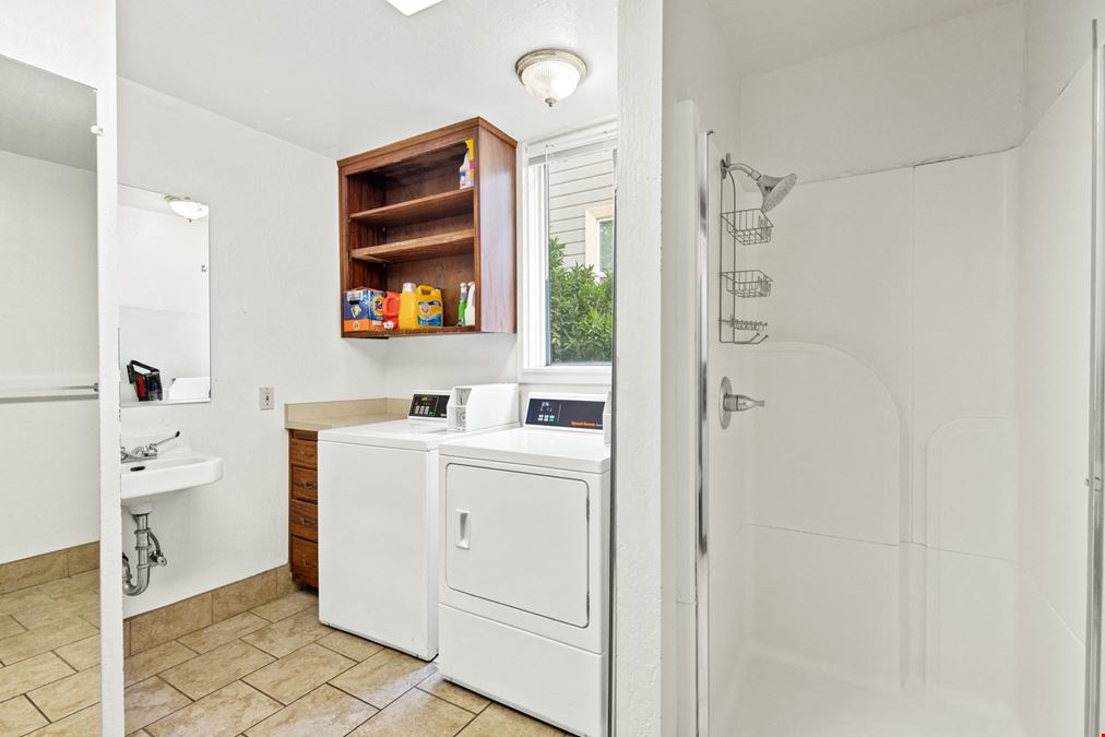 536 W 3rd Street