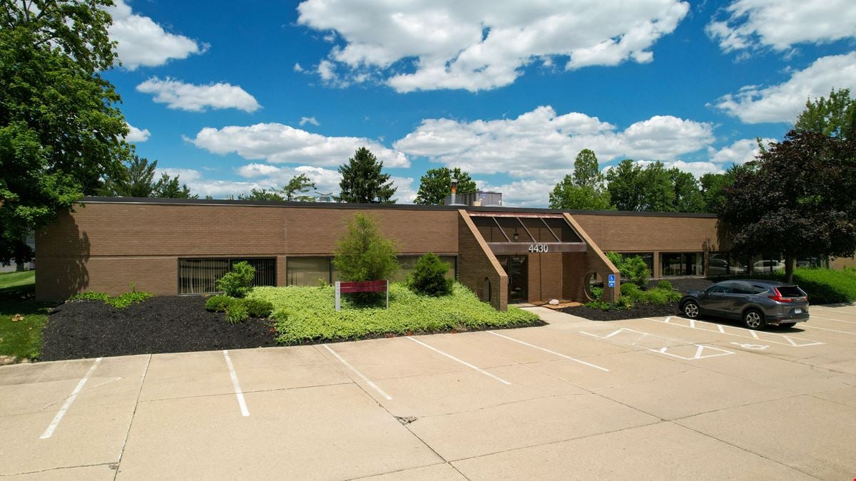 4430-4438 Carver Woods Drive