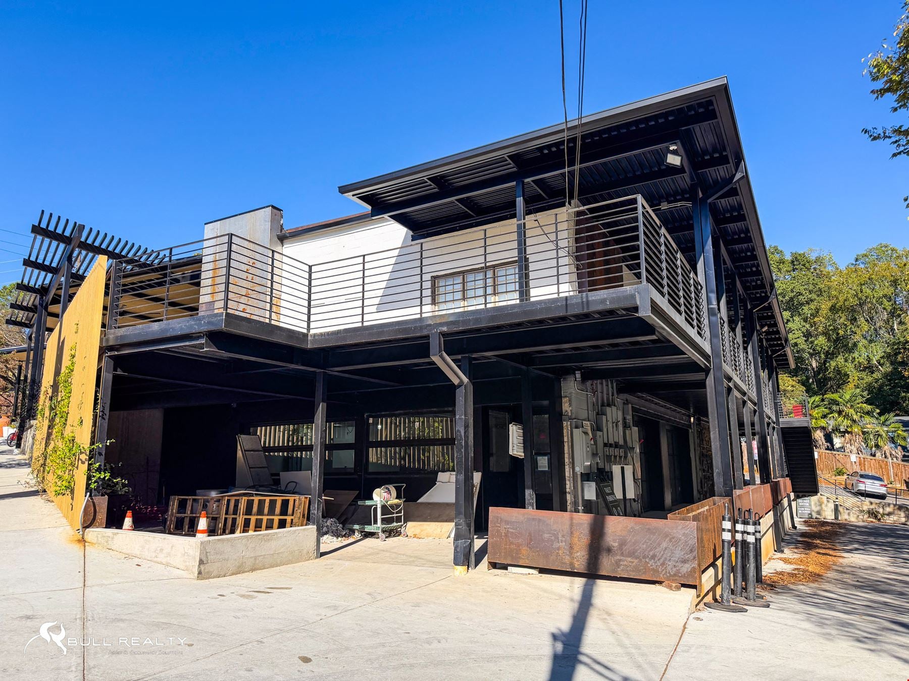 Restaurant & Bar Space in the Heart of Inman Park | For Lease