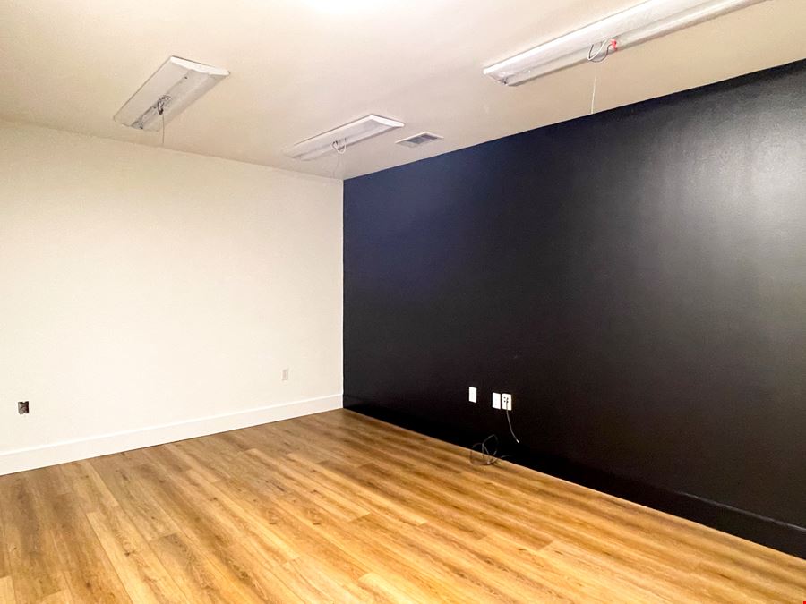 Fully Renovated Office/Warehouse Near New Pecue Exit