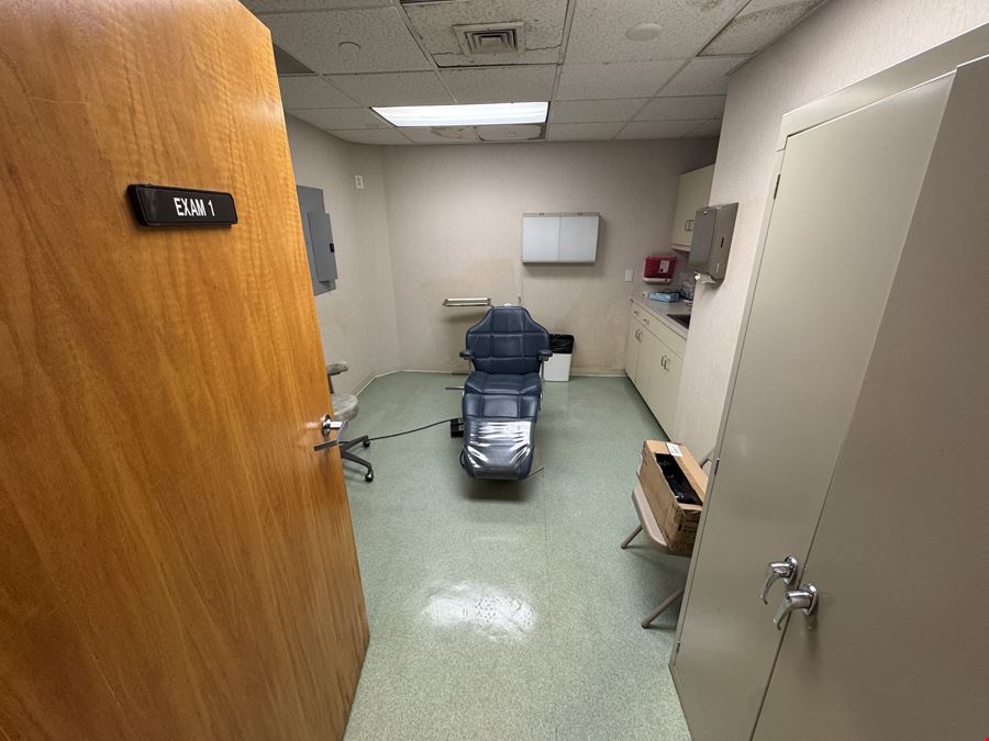 Turnkey Medical / Professional Office Suite