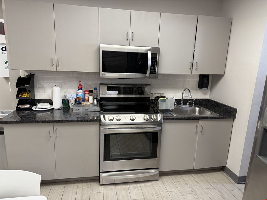 Executive Center Location