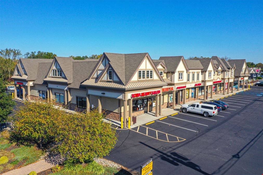 The Shoppes and Offices at Woods Tavern