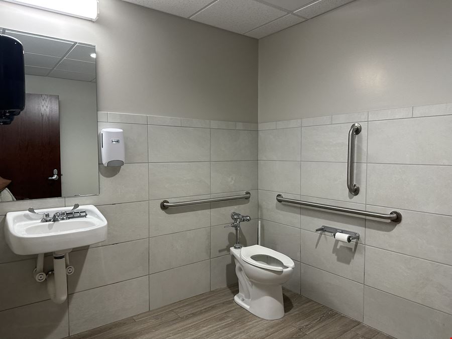7655 Archer Pl